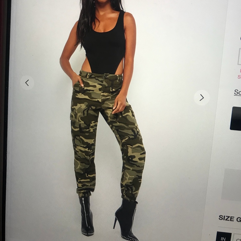 NEW forever 21 como joggers